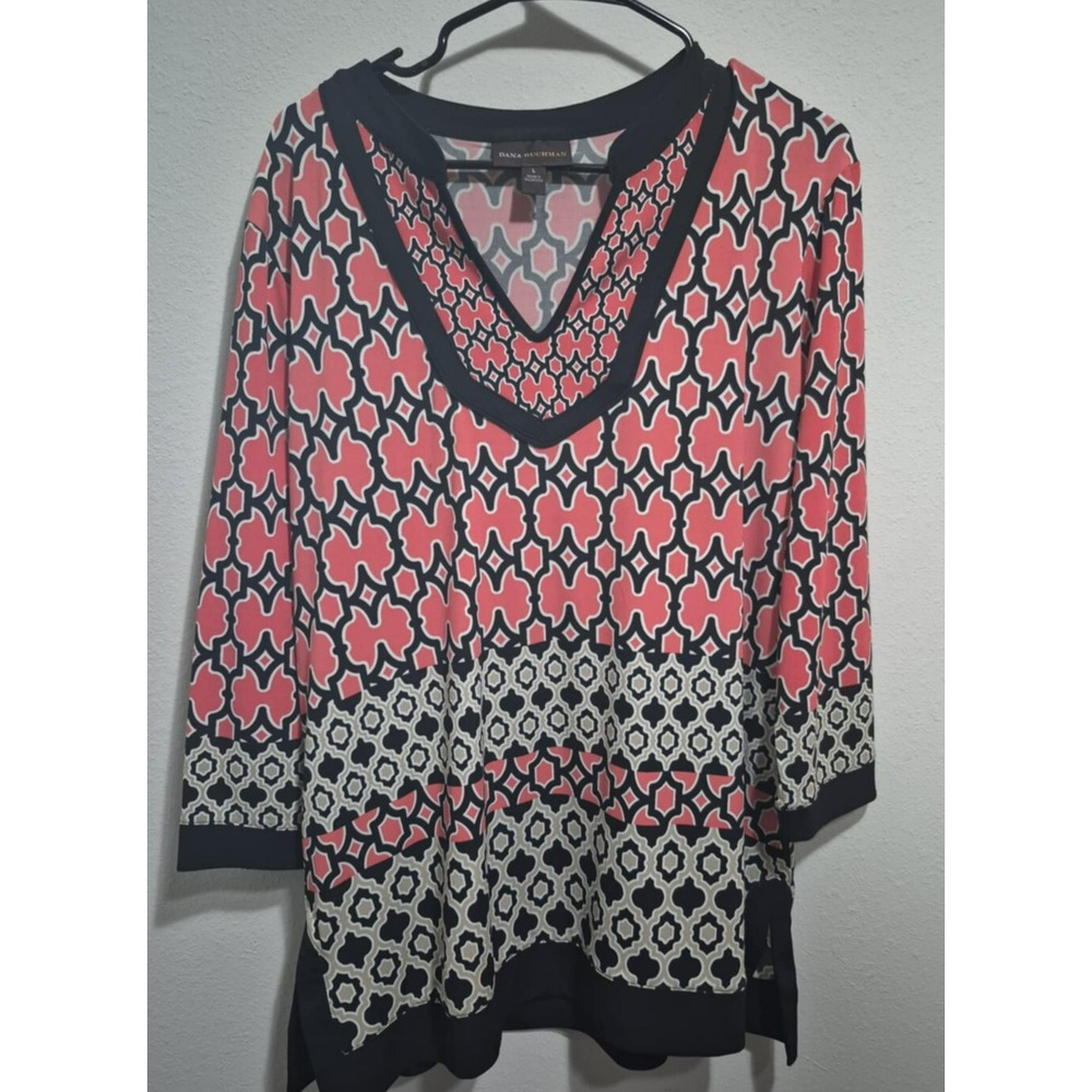 Dana Buchman women's coral/black/white patterned‎ 3/4 sleeve blouse sz L